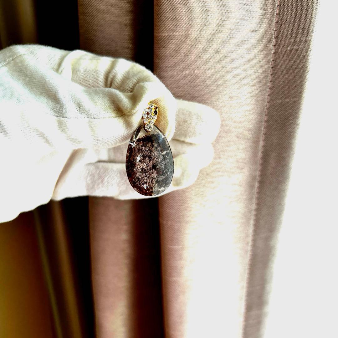 ガーデンクォーツ　ブラジル水晶　約40mm超大粒　ルース　ネックレストップ　希少