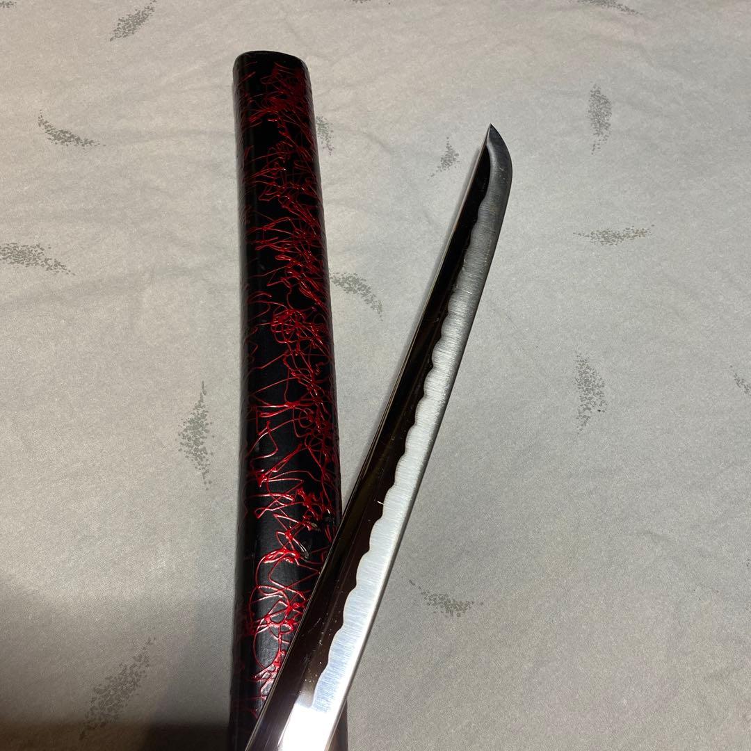 上級模造刀 赤柄 雲龍楕円鍔 乱れ赤糸黒鞘