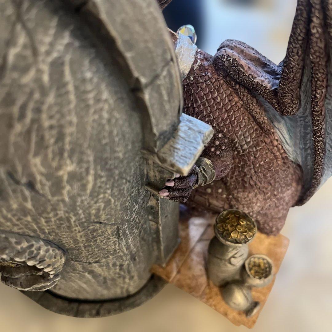 新品未開封　Tudor Mint 社フィギュア　Draco Fenestra