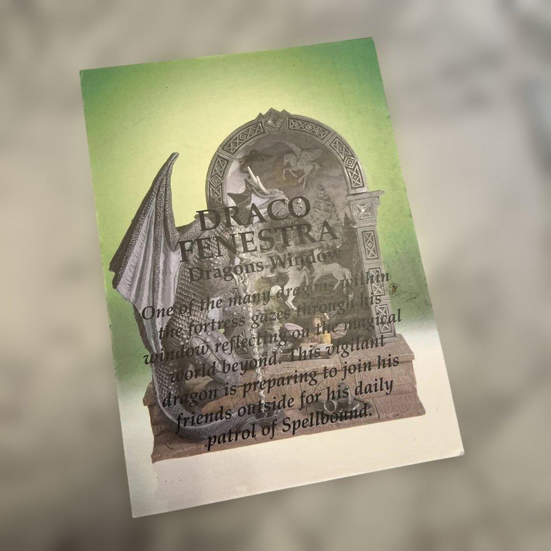 新品未開封　Tudor Mint 社フィギュア　Draco Fenestra