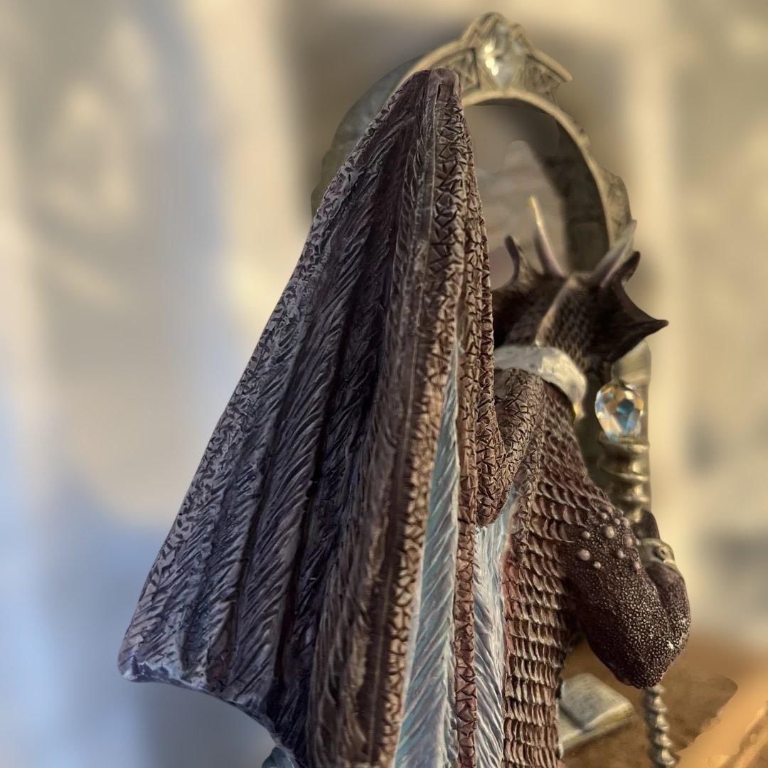 新品未開封　Tudor Mint 社フィギュア　Draco Fenestra