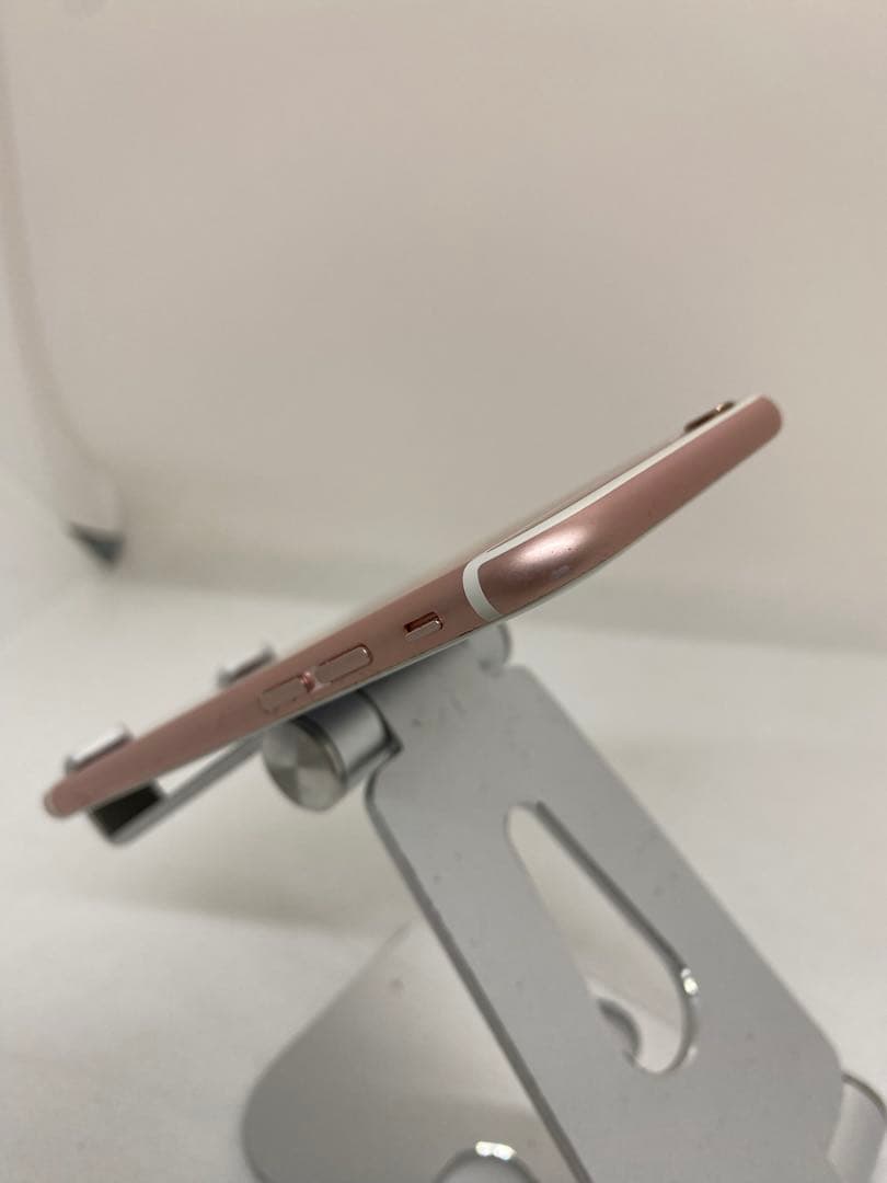 Iphone 6s 64GB Sim フリー　29704