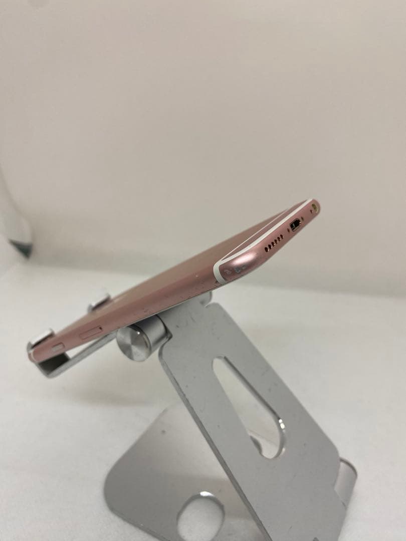 Iphone 6s 64GB Sim フリー　29704