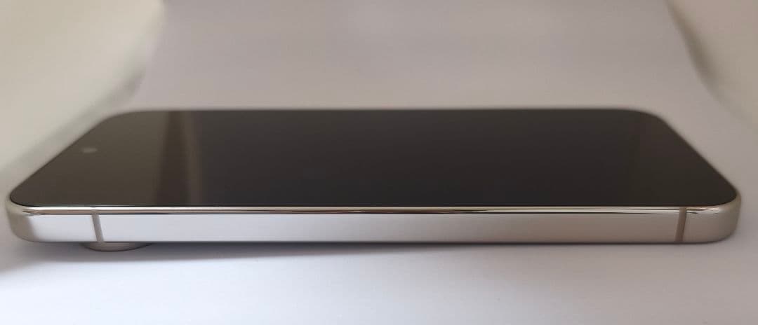 美品 Google Pixel 9 pro XL Porcelan simフリー