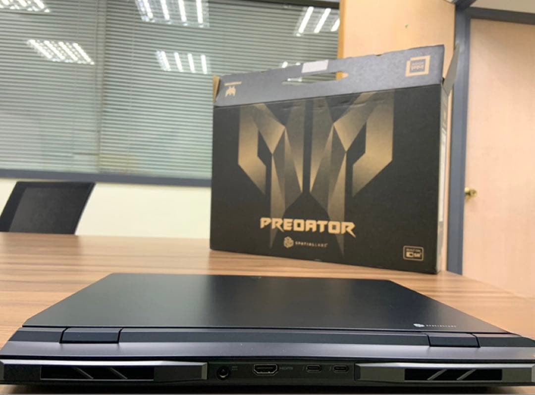 【美品】Acer Predator i9/ RTX4080/ 32GB/ 2TB