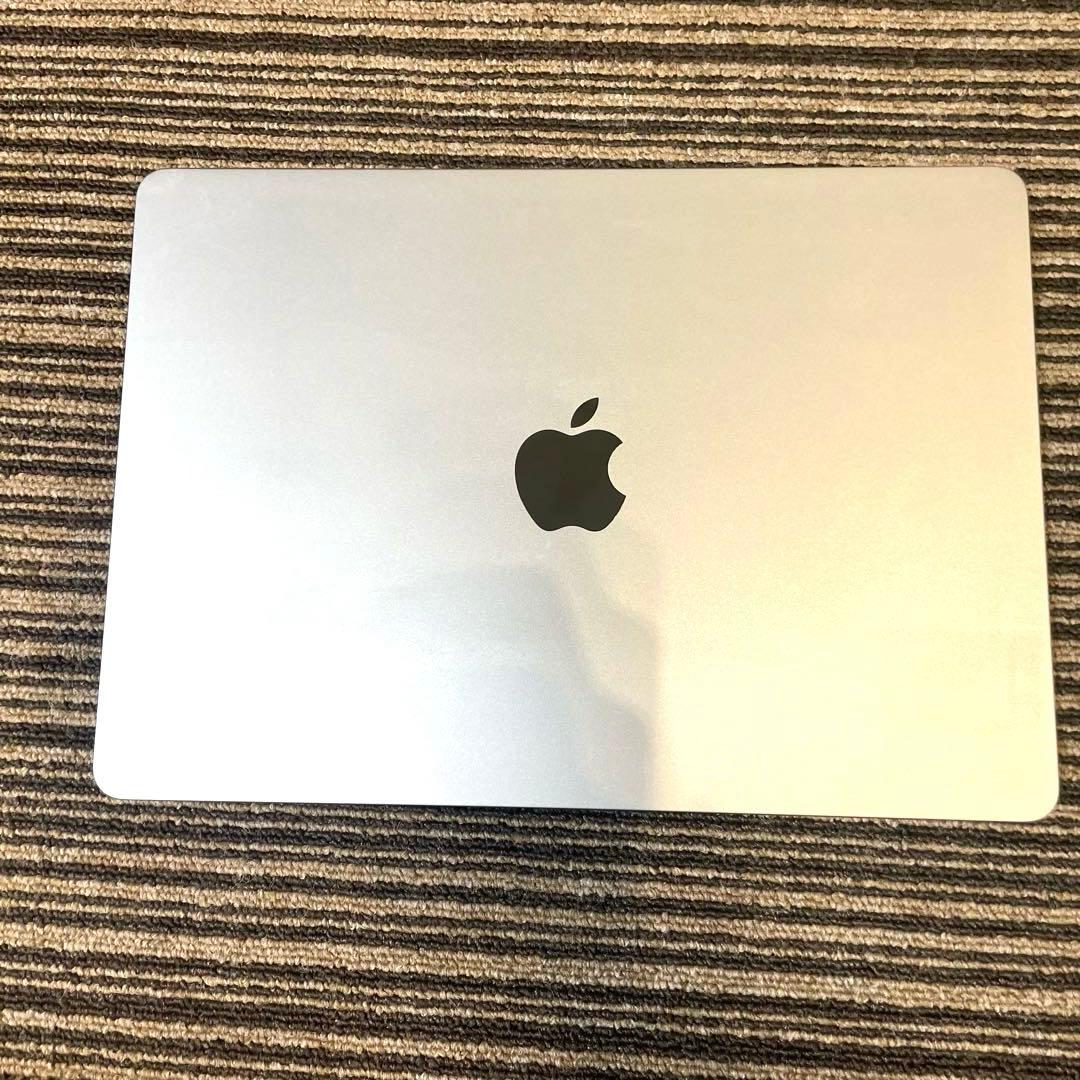 【F】Apple MacBook Air 2024 8GB 256GB SSD