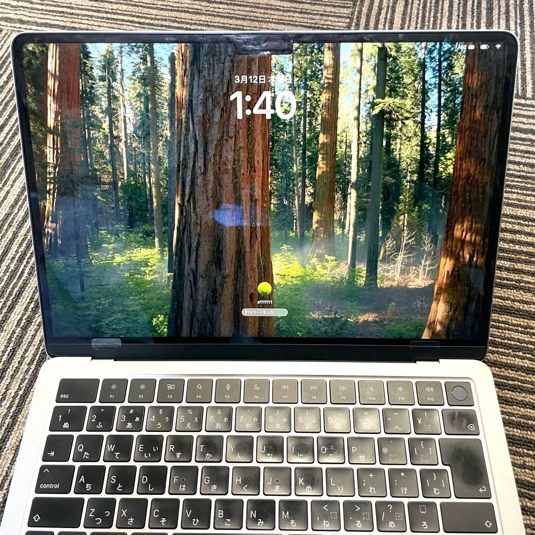 【F】Apple MacBook Air 2024 8GB 256GB SSD