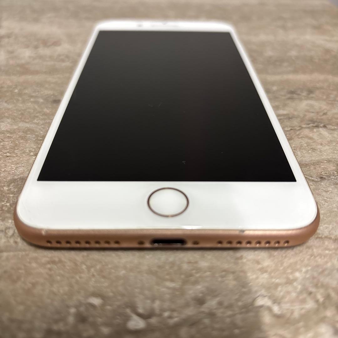 Apple iPhone 8 Plus ピンクゴールド