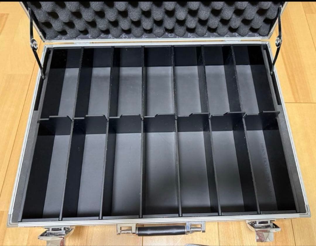 遊戯王OCGデュエルモンスターズ 25th 海馬セット アタッシュケース ②