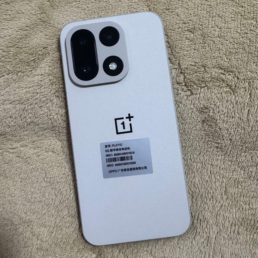 OnePlus 15 12GB/256GB グローバル simフリー