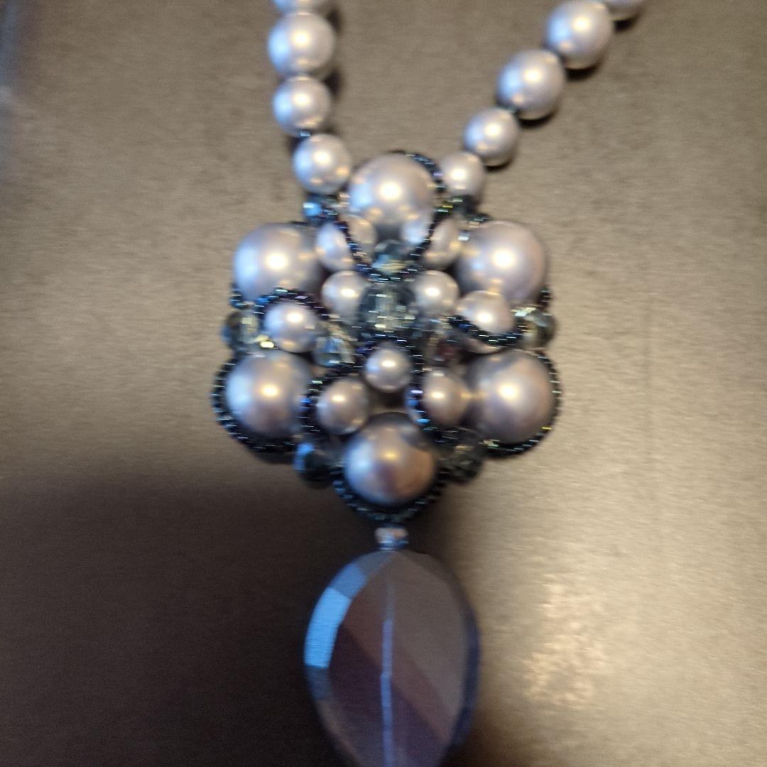 パール調ネックレス