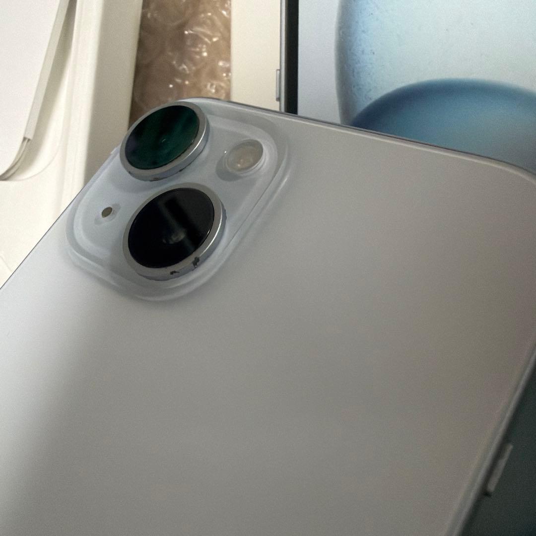 iPhone15 ブルー