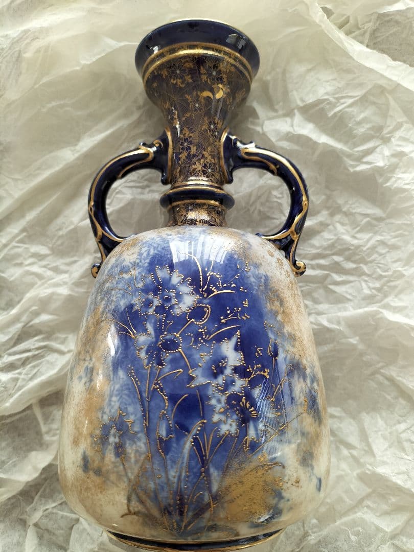 アンティーク　ドルトン・バースレム　ベース（花瓶）（イギリス）