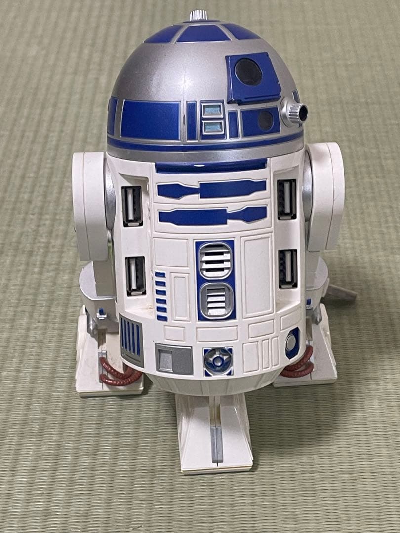 【希少】Starr wars R2-D2 USBハブ　即日発送！