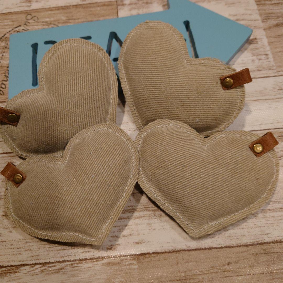 いちごパフェ☆様670☆ぷっくりハートキーホルダー４個セット　薔薇　リボン