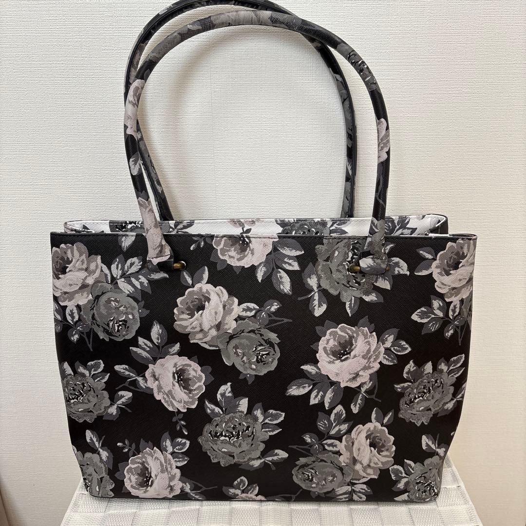 【新品未使用】Cath Kidston バラ柄トートバッグ