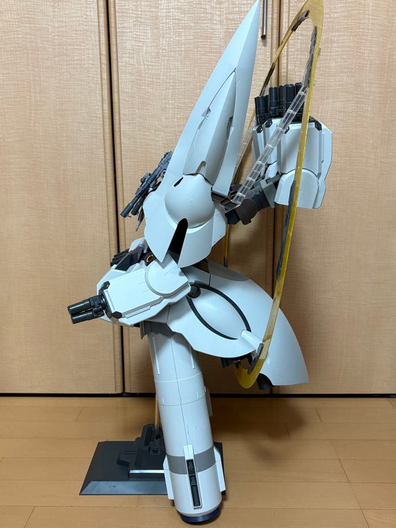 ＨＧ 1/144 ＩＩネオ・ジオング（ナラティブVer.）　組み立て済み