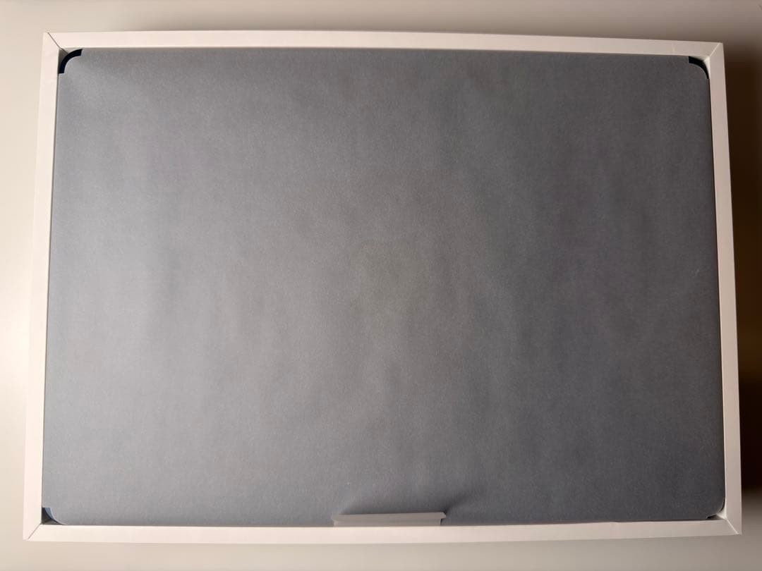 Apple MacBook Air 13インチ 256GBミッドナイト