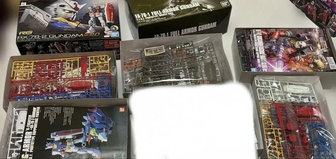 機動戦士ガンダム　プラモデル　8点セット　まとめ売り
