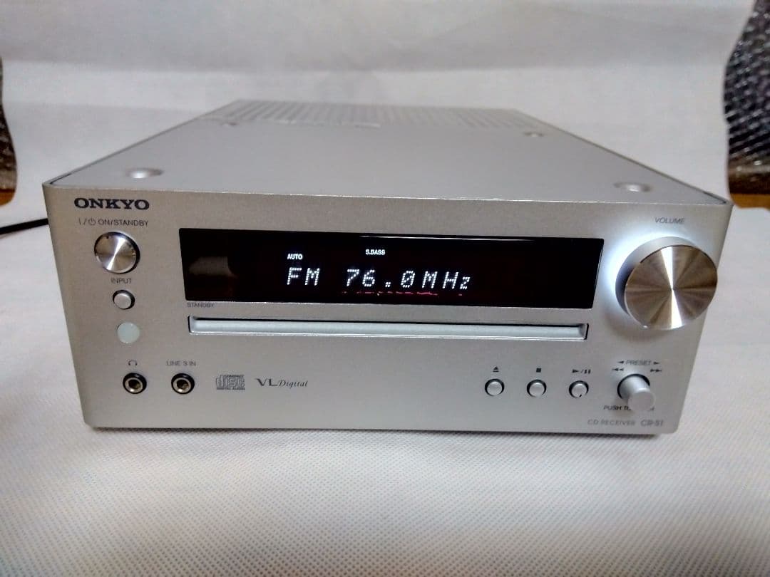 【美品！】CD/FMチューナーアンプシステム　オンキョー X-S1動作確認済み