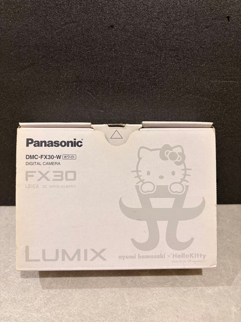 パナソニック LUMIX DMC-FX30 浜崎あゆみ ハローキティ コラボ