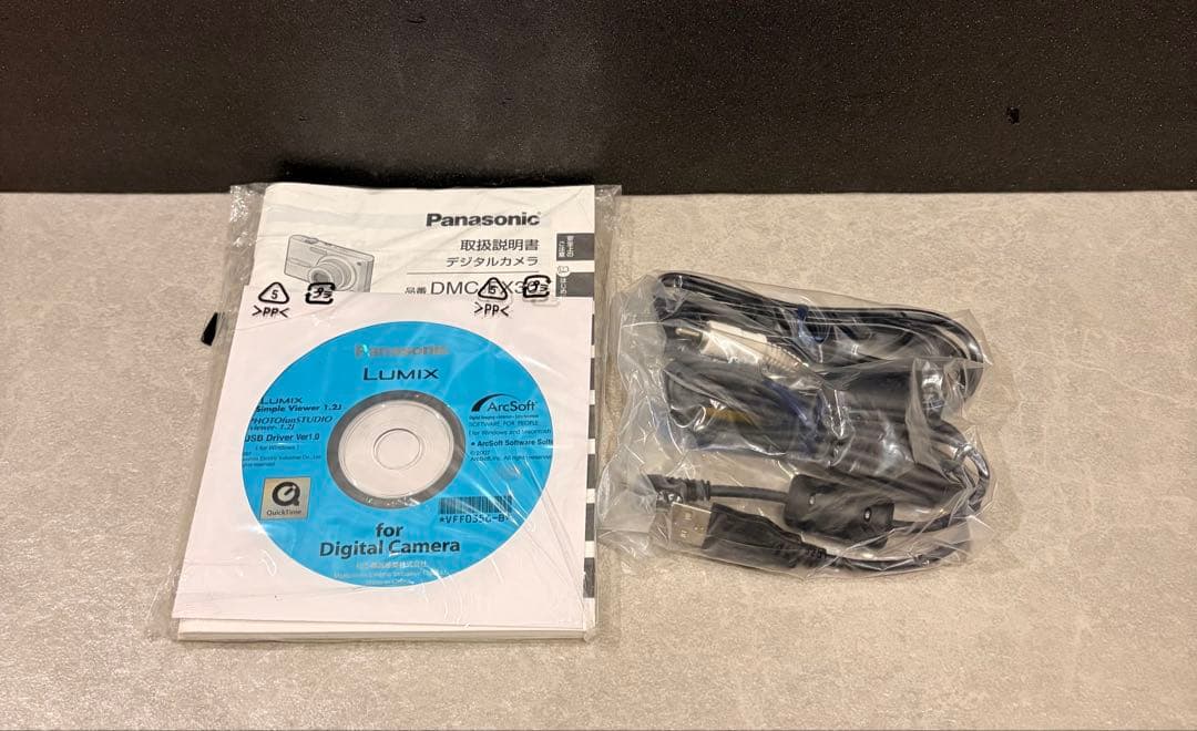 パナソニック LUMIX DMC-FX30 浜崎あゆみ ハローキティ コラボ