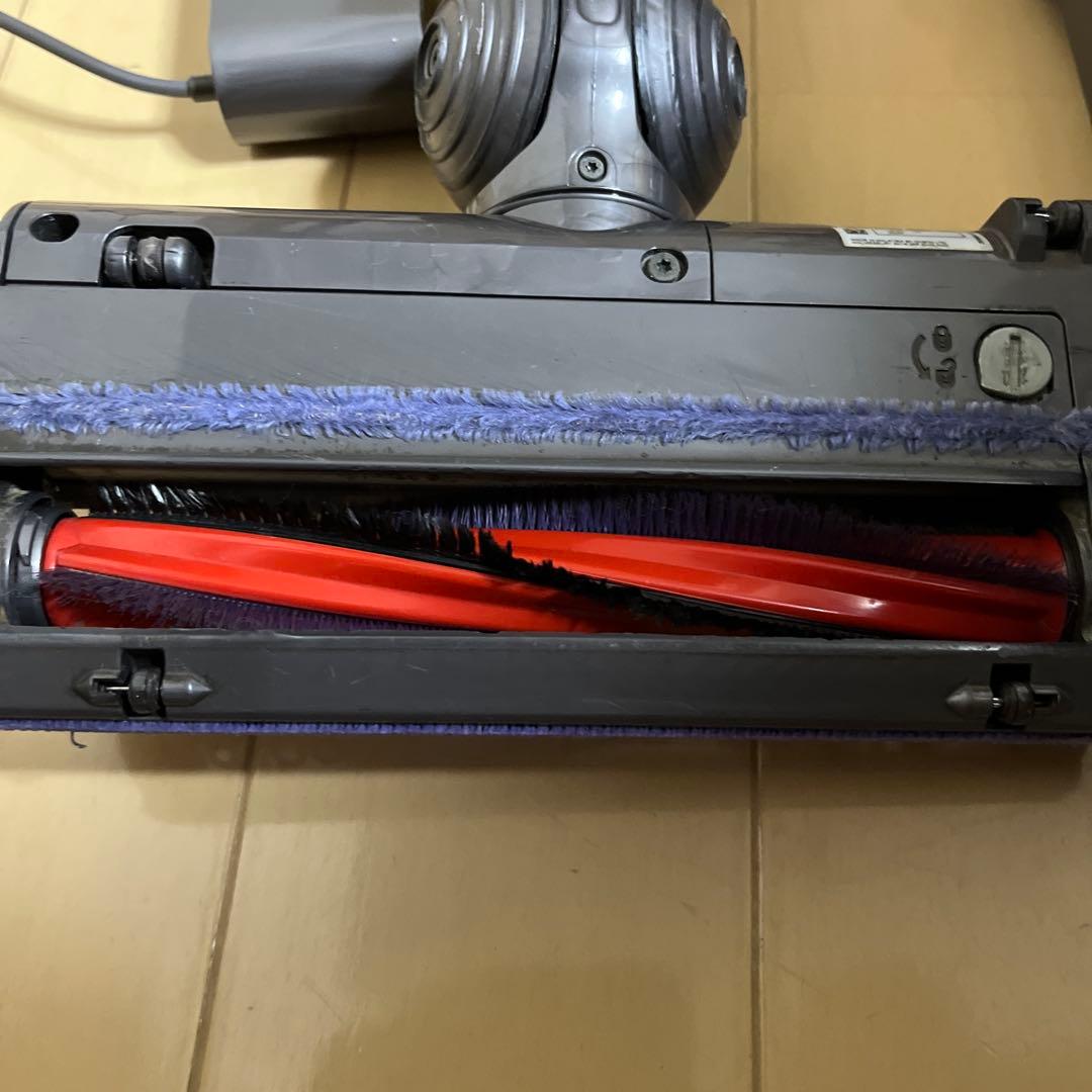 送料込　￼美品　ダイソンDC62ハンディ&スティックの二刀流 ￼充電器、その他