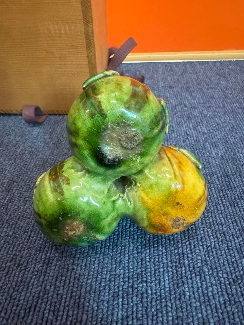 2064 有田焼　色絵サツマ　置物