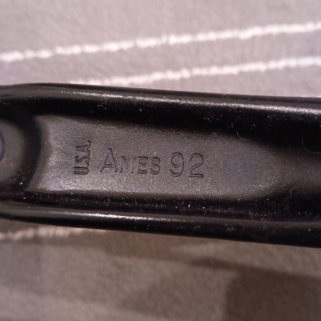 折りたたみスコップ　U.S.　米軍　カバー付き フォールディングショベル