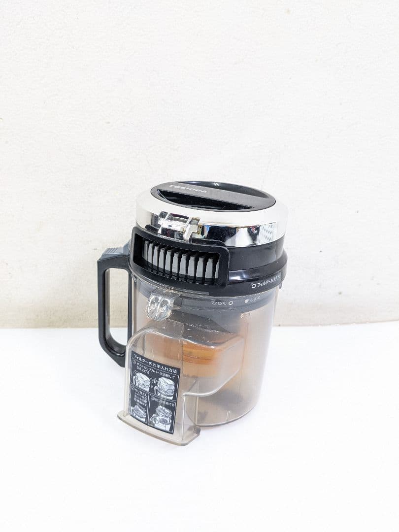 TOSHIBA 東芝 VC-CF30-R サイクロン式掃除機 2021年製