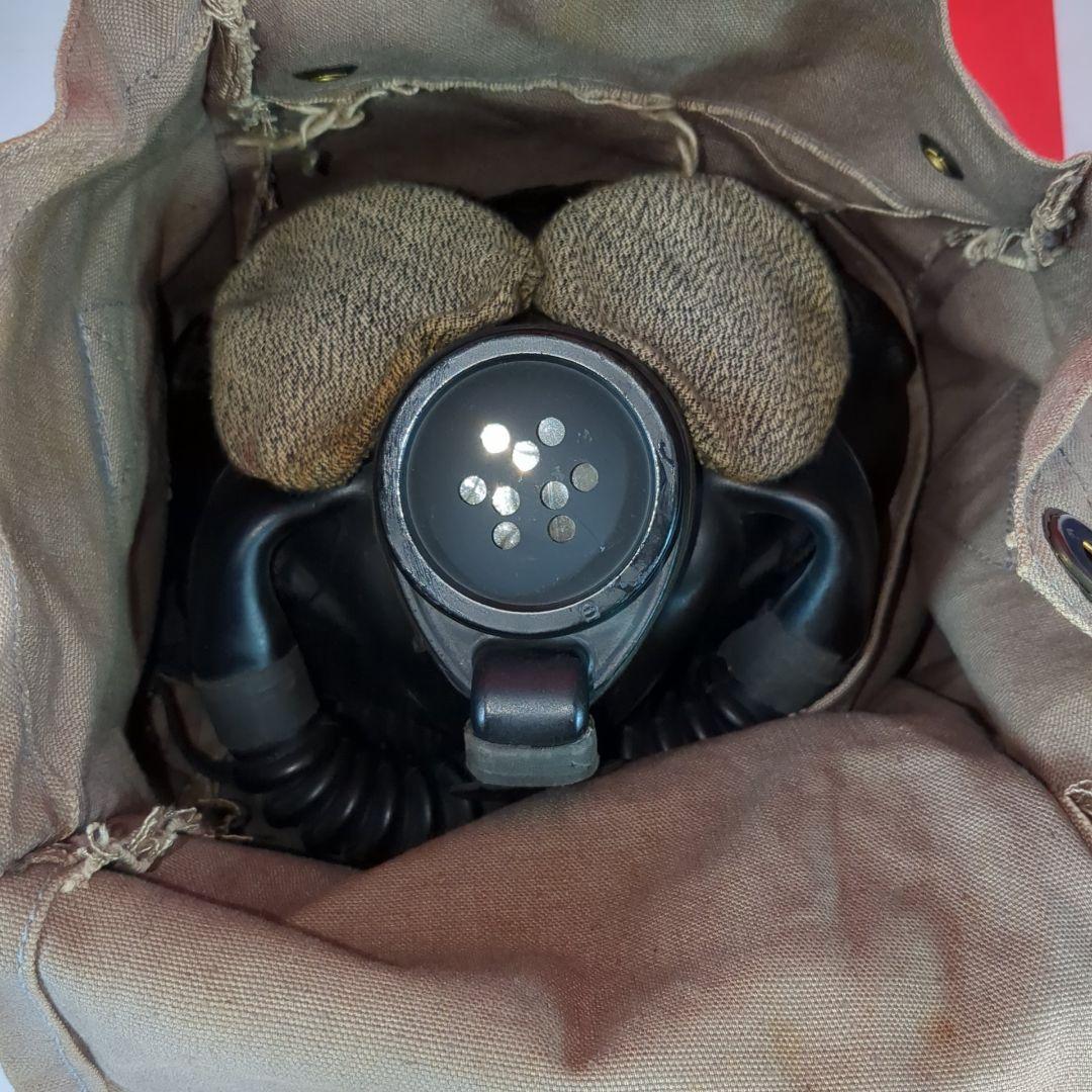 【実物美品】USN Mark IV ガスマスク & バッグ 1940年代製