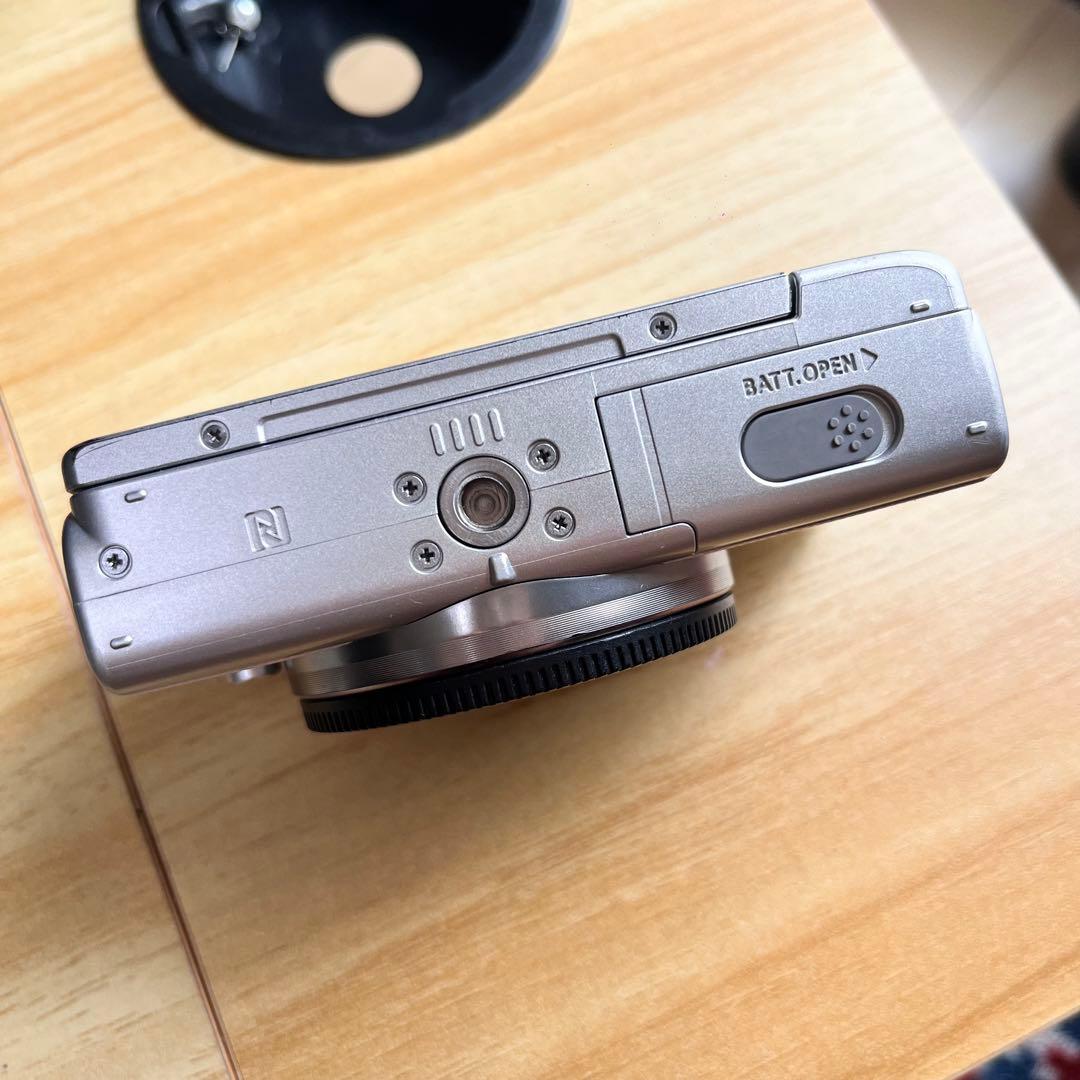 フ*ラ様 Canon EOS M100 リミテッドピンク レンズキット