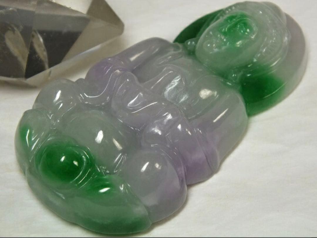 ミャンマーラベンダー翡翠「観音牌子」