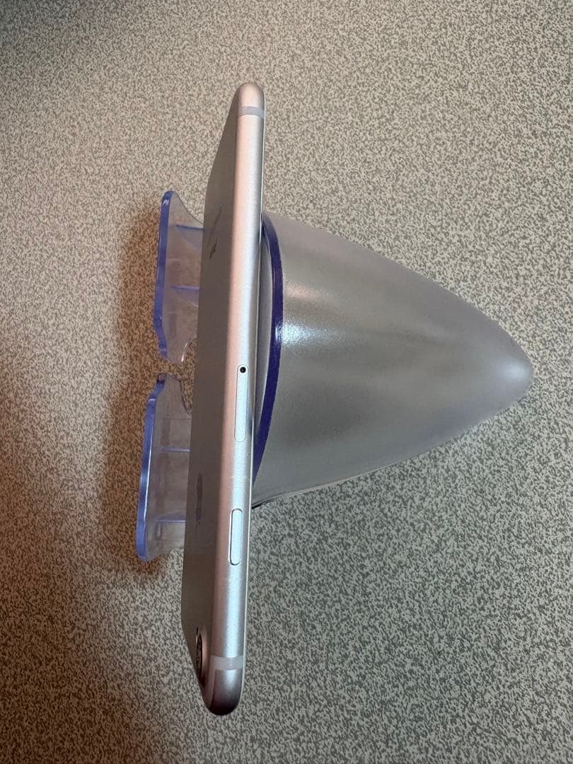 【美品】iPhone7 シルバー 32GB 85%