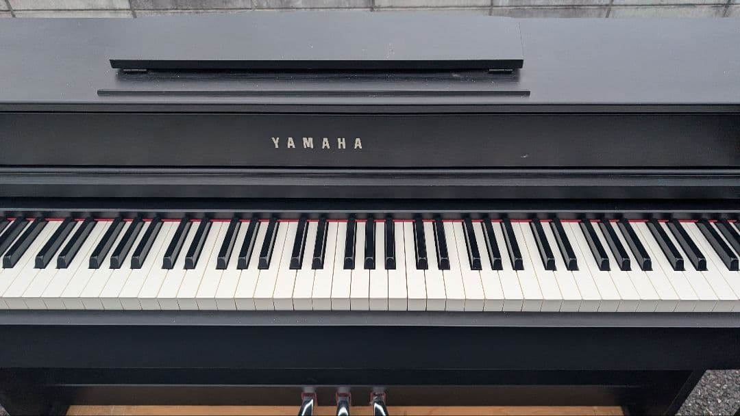 送料込み YAMAHAクラビノーバ 電子ピアノ CLP-535B 15年製 美品