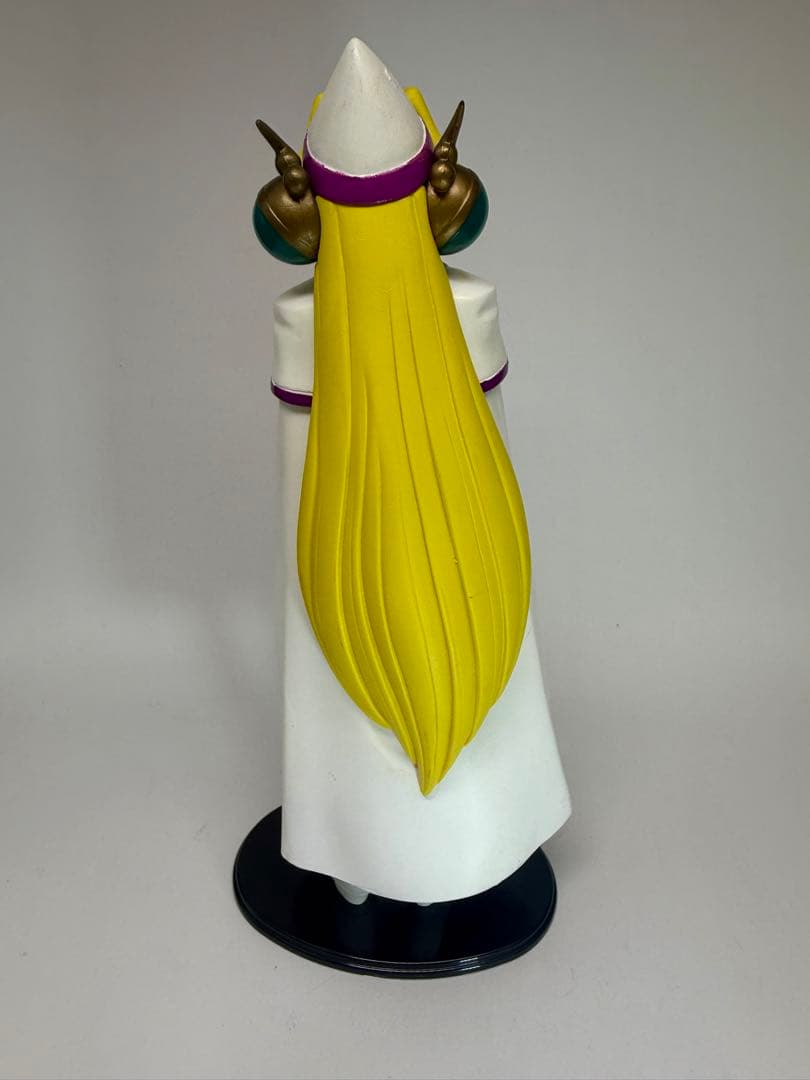 【1997年当時物スレイヤーズTRY フィギュア リナ＆アメリア、希少ガウリイ付