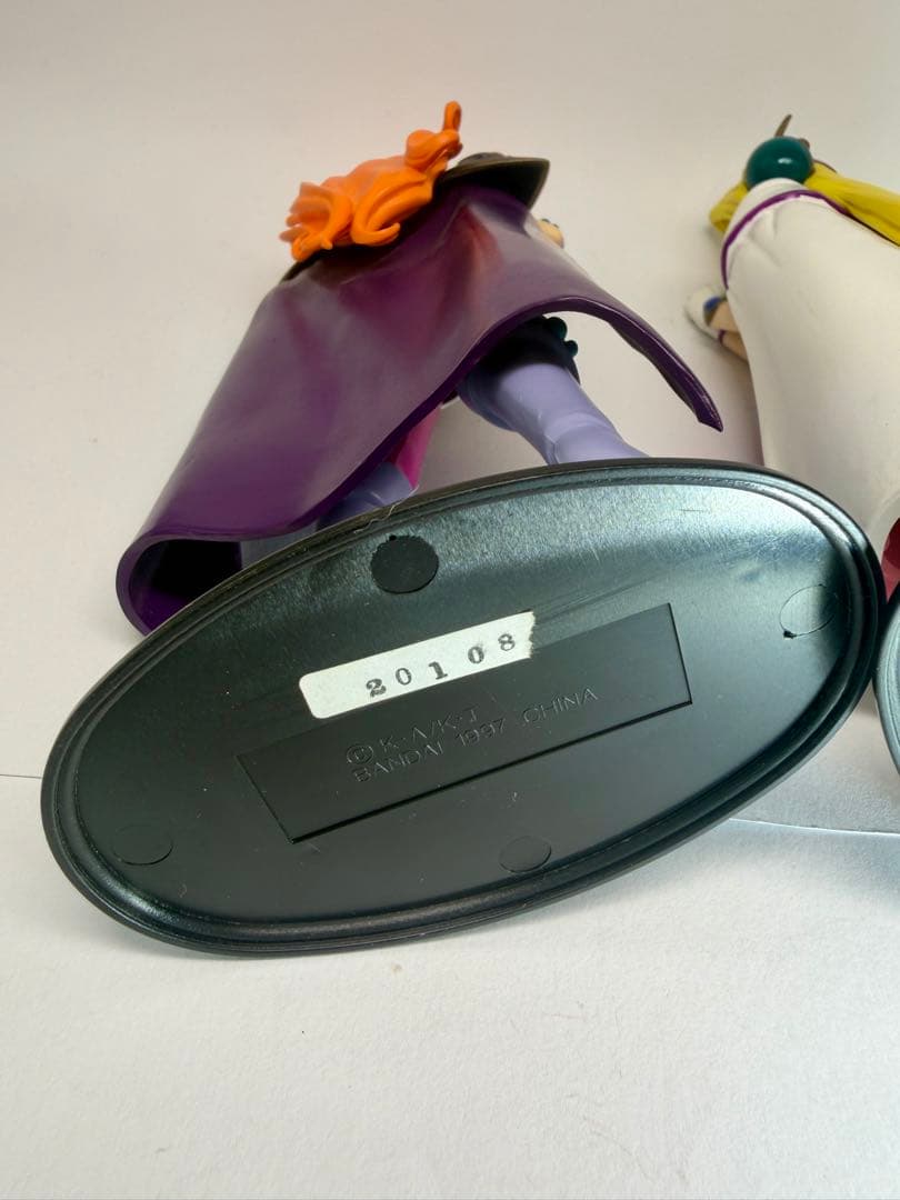 【1997年当時物スレイヤーズTRY フィギュア リナ＆アメリア、希少ガウリイ付