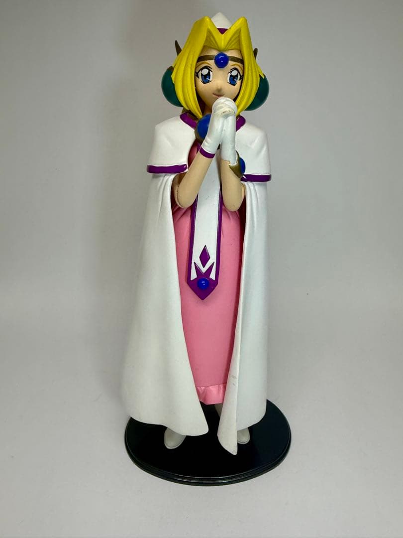 【1997年当時物スレイヤーズTRY フィギュア リナ＆アメリア、希少ガウリイ付