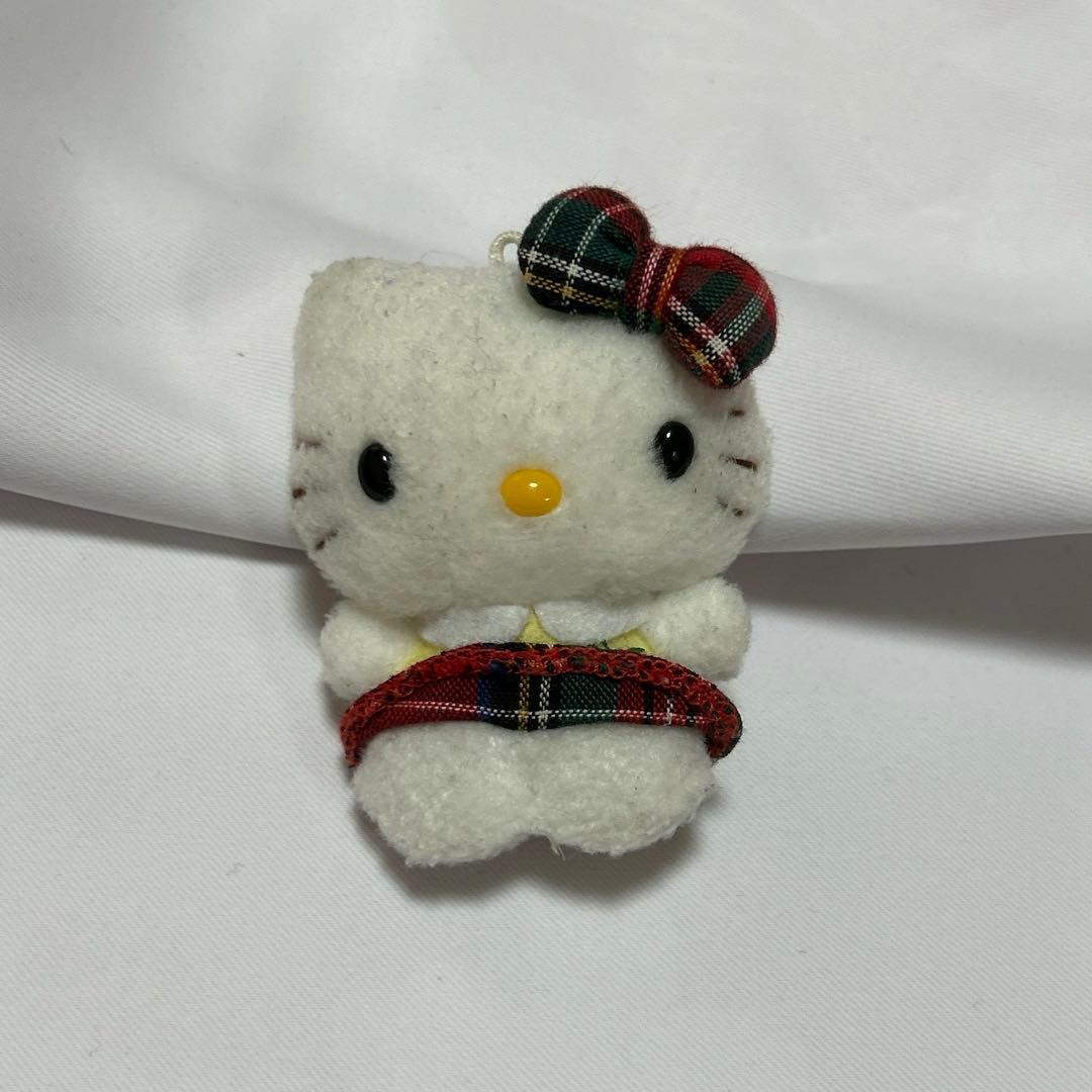 ♡激レア　ハローキティ　タータンチェック服 ぬいぐるみ♡