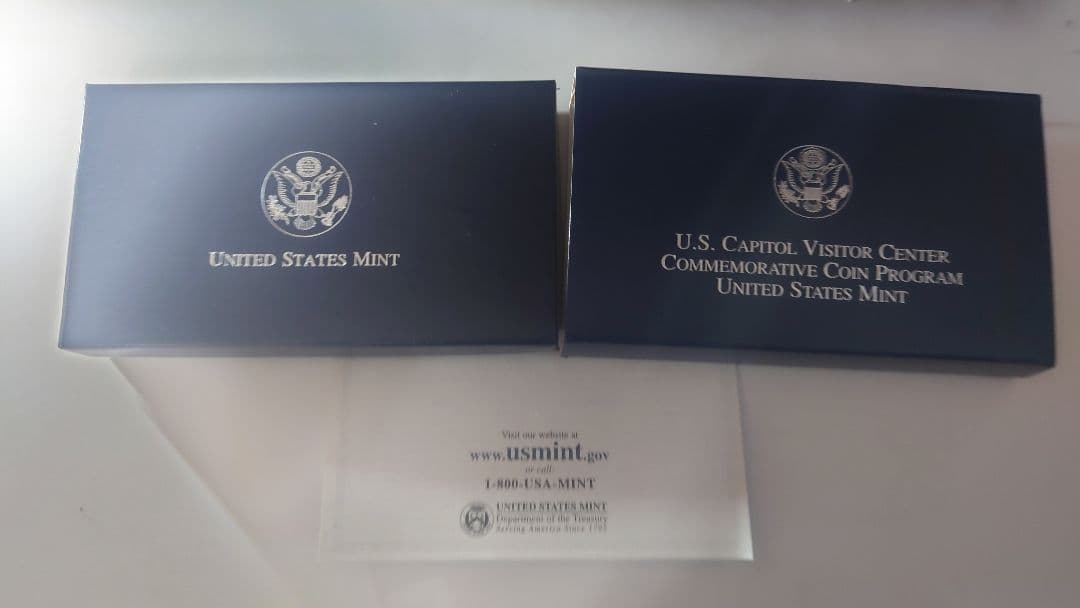 カ*ス様 2001年 U.S. Capitol 記念銀貨硬貨　１ドル銀貨　説明書