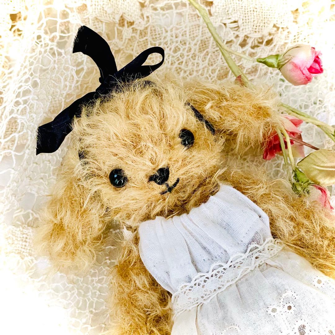 プードル好きさんのためのアンティークレースを纏ったテディプードル　テディベア