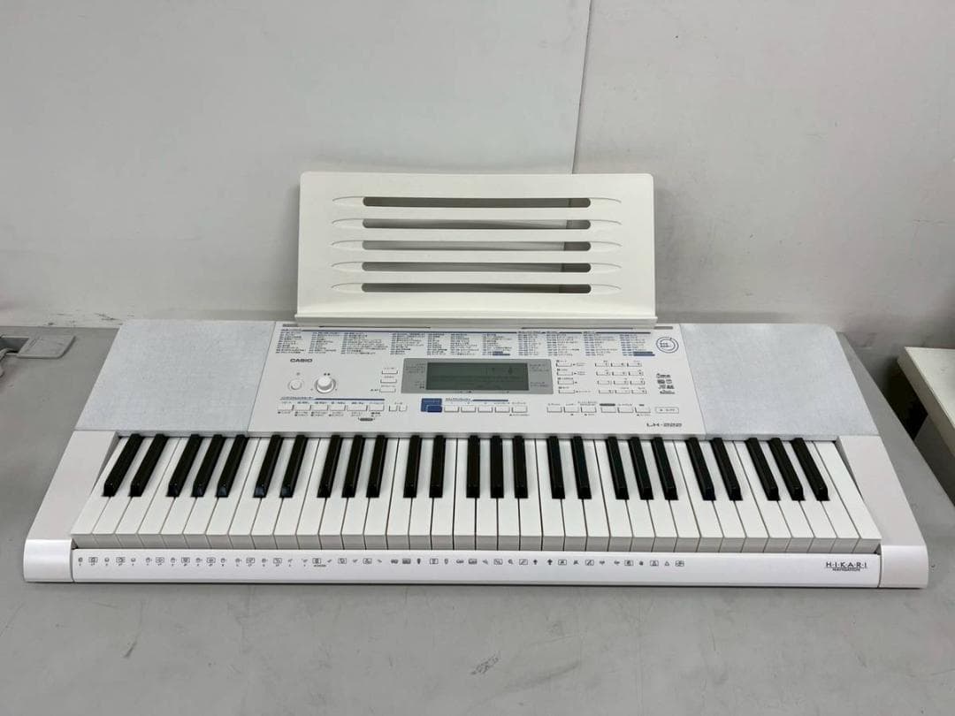 【完動品】CASIO カシオ キーボード LK-222 ホワイト