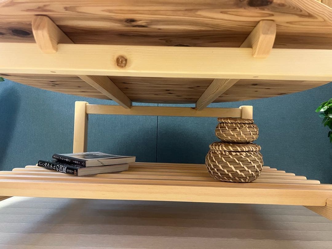 【送料無料】 ローテーブル 丸 木組やぐらベース 90cm 杉 格子棚付き