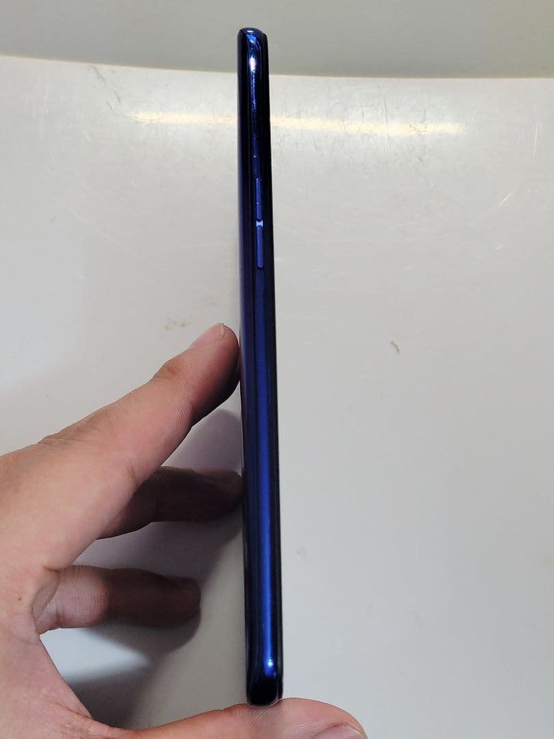 美品　OPPO reno a デュアル　simフリー　スマホ　バッテリー交換済み