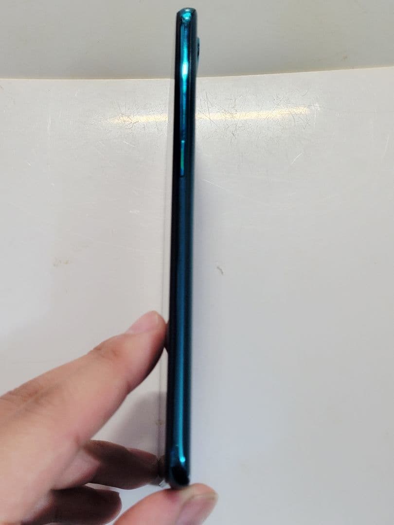 美品　OPPO reno a デュアル　simフリー　スマホ　バッテリー交換済み