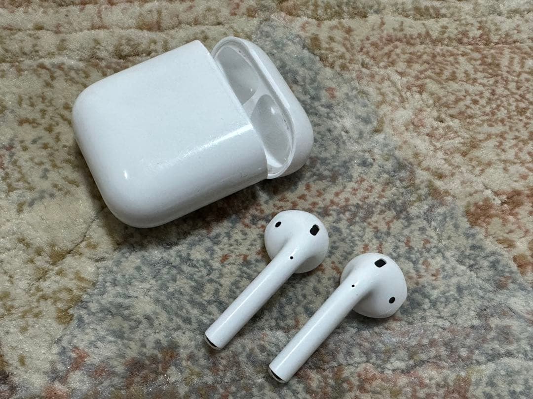 Apple Bluetoothワイヤレスイヤホン AirPods 第一世代