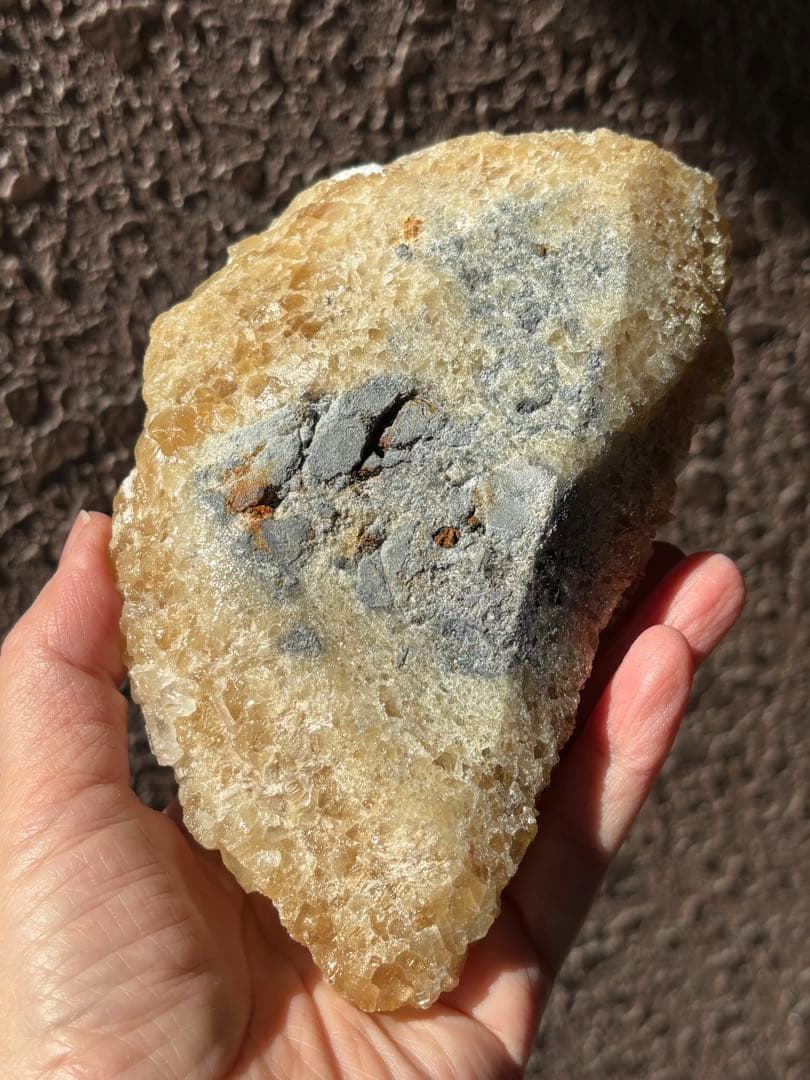 ハニーカルサイト　クラスター　791g 高周波石　癒し　元気カラー　天然石