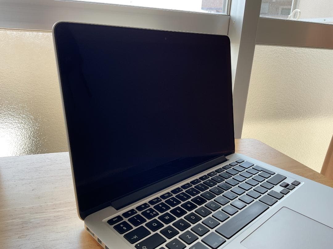 MacBook本体 Macbook Pro Early 2015 13.3\" 8GB 256GB