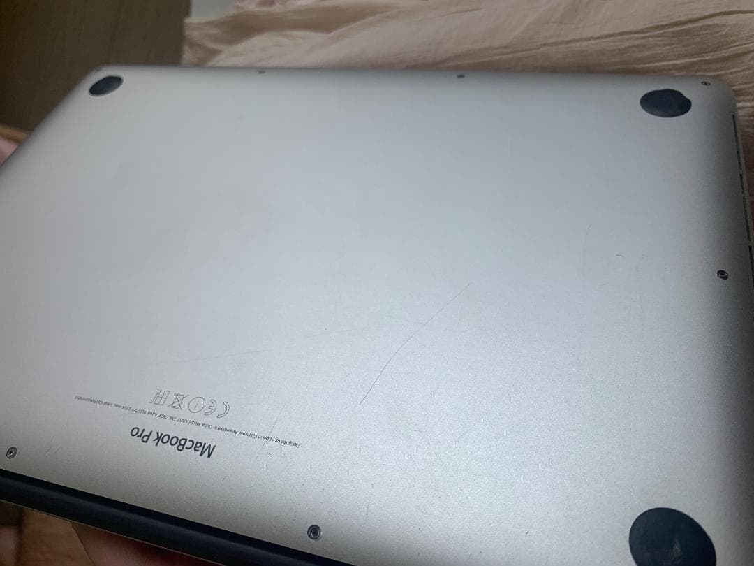 MacBook本体 Macbook Pro Early 2015 13.3\" 8GB 256GB