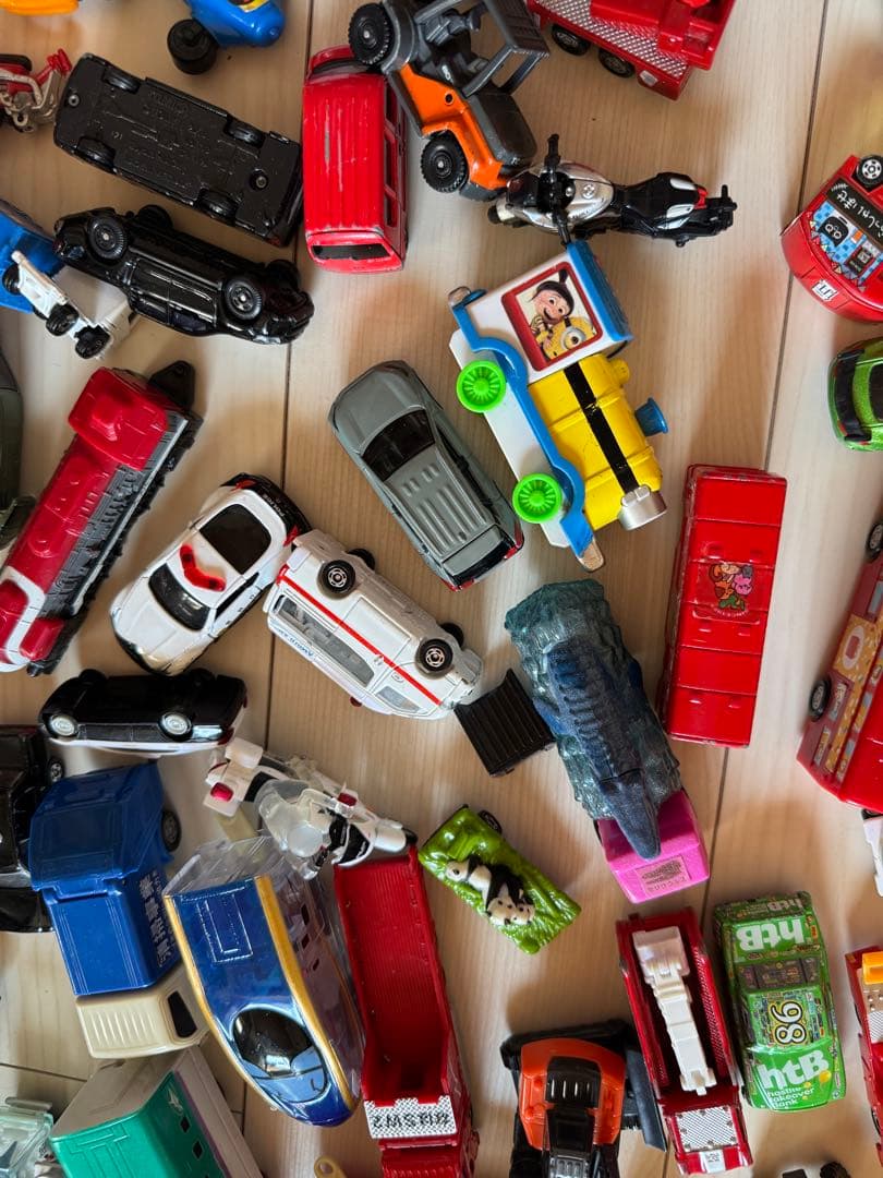 トミカ　ミニカー 大量　100個以上